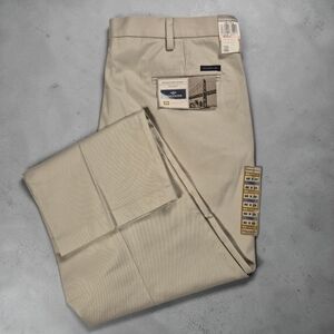 Dockers‎ 40x29 D3 Classic Fit Khaki Pants Pleated Beige Business Casual NWT